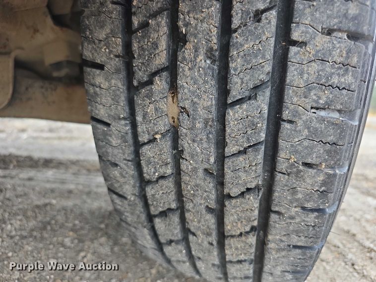 image for item FI0662 2003 Chevrolet Silverado 1500 pickup truck