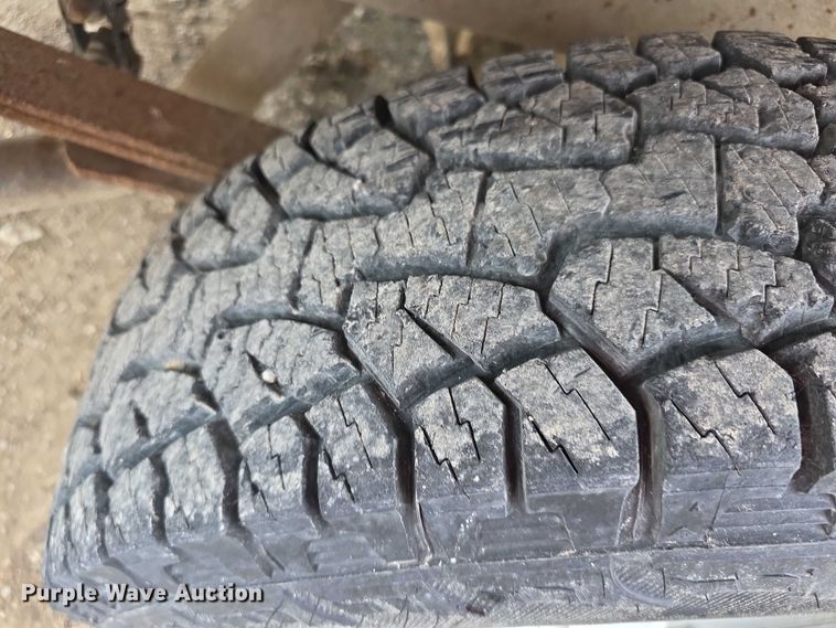 image for item FI0662 2003 Chevrolet Silverado 1500 pickup truck