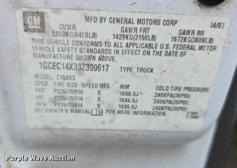 image for item FI0662 2003 Chevrolet Silverado 1500 pickup truck