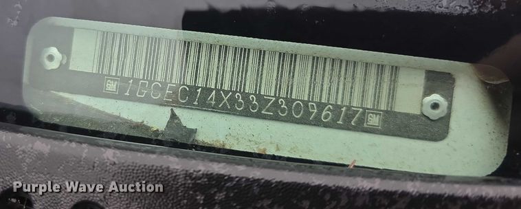 image for item FI0662 2003 Chevrolet Silverado 1500 pickup truck