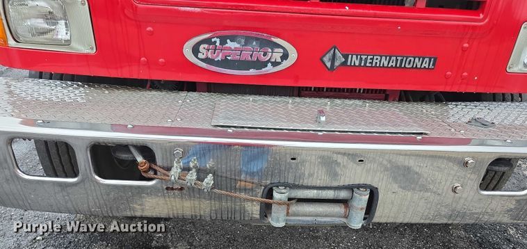 image for item FI0663 1999 IH Superior 4900 rescue vehicle