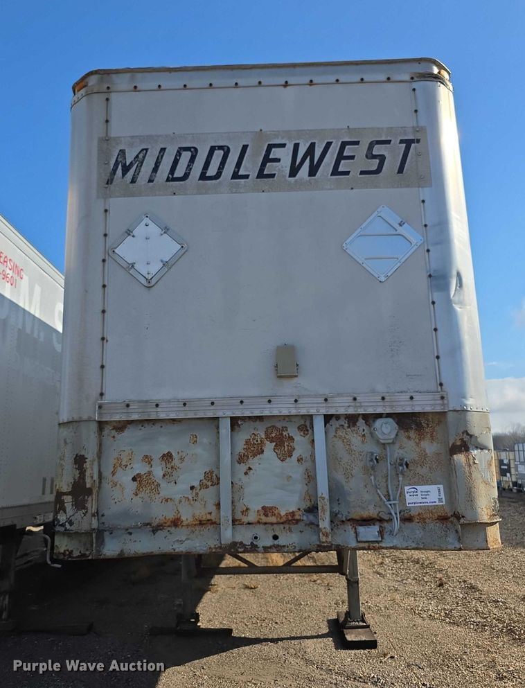 image for item FI0667 1979 Trailmobile 011R3YAW dry van trailer