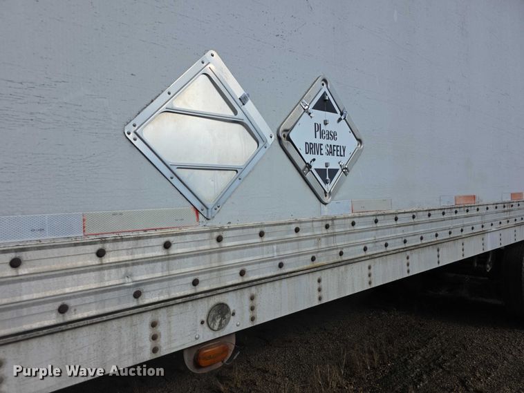 image for item FI0667 1979 Trailmobile 011R3YAW dry van trailer