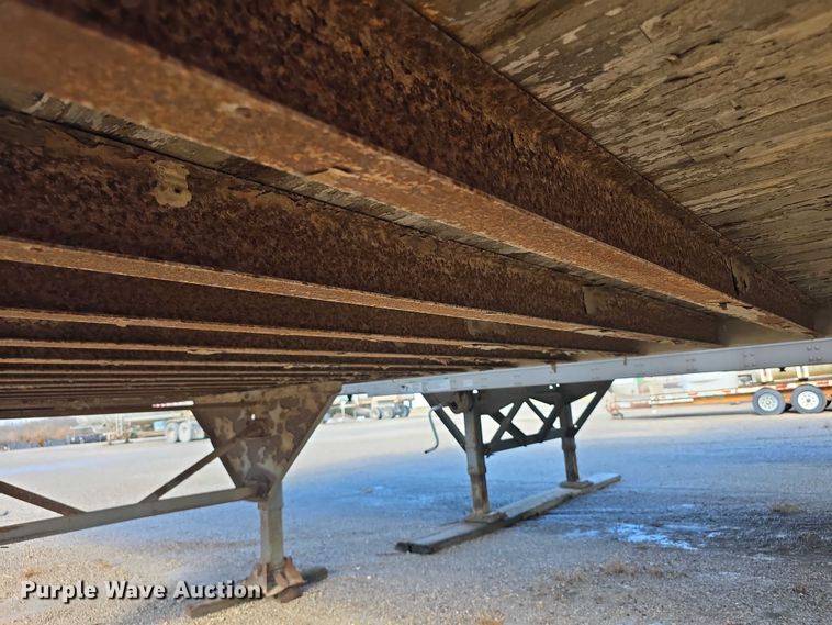 image for item FI0667 1979 Trailmobile 011R3YAW dry van trailer