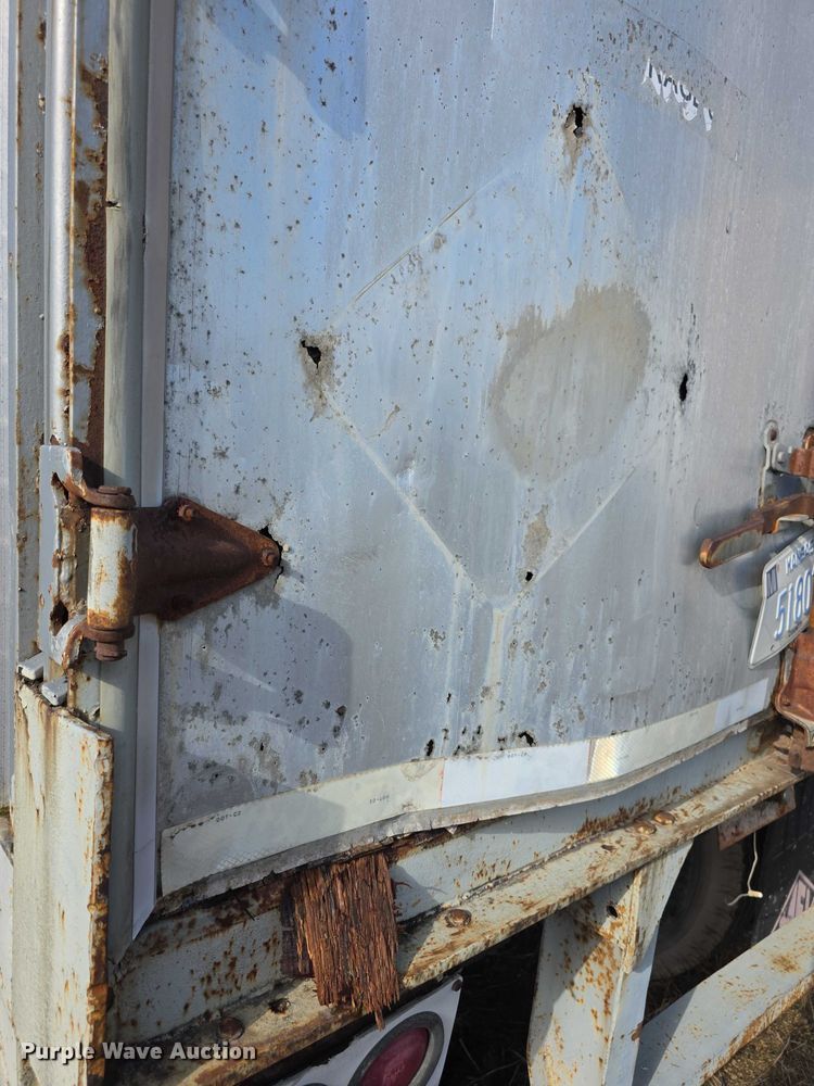 image for item FI0667 1979 Trailmobile 011R3YAW dry van trailer