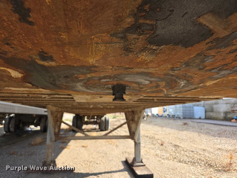 image for item FI0667 1979 Trailmobile 011R3YAW dry van trailer