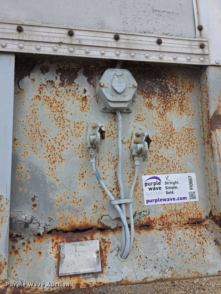 image for item FI0667 1979 Trailmobile 011R3YAW dry van trailer