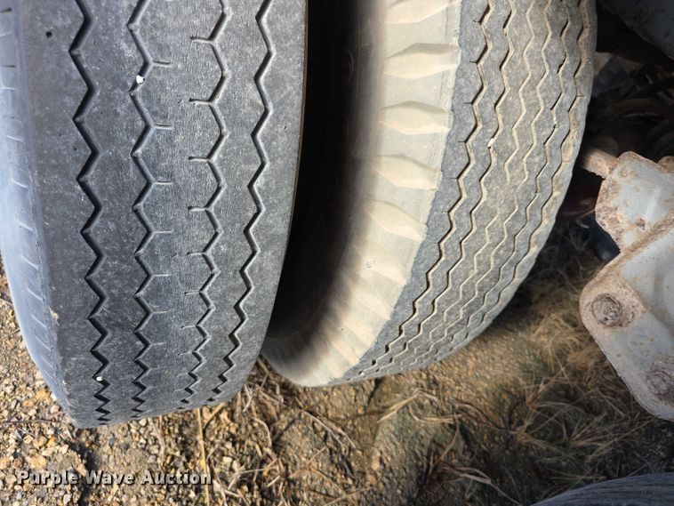 image for item FI0667 1979 Trailmobile 011R3YAW dry van trailer