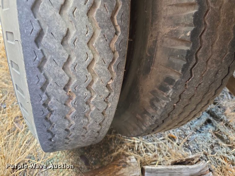 image for item FI0667 1979 Trailmobile 011R3YAW dry van trailer