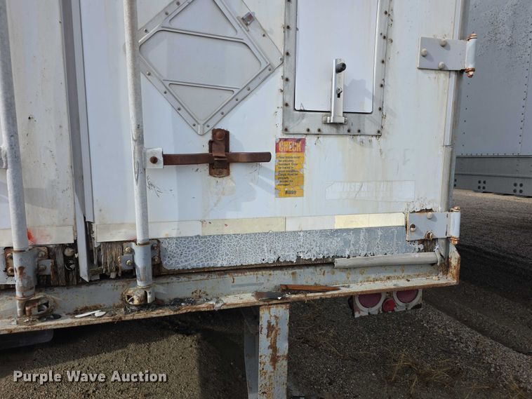 image for item FI0668 1995 Fruehauf FBLF91.5NT248 dry van trailer