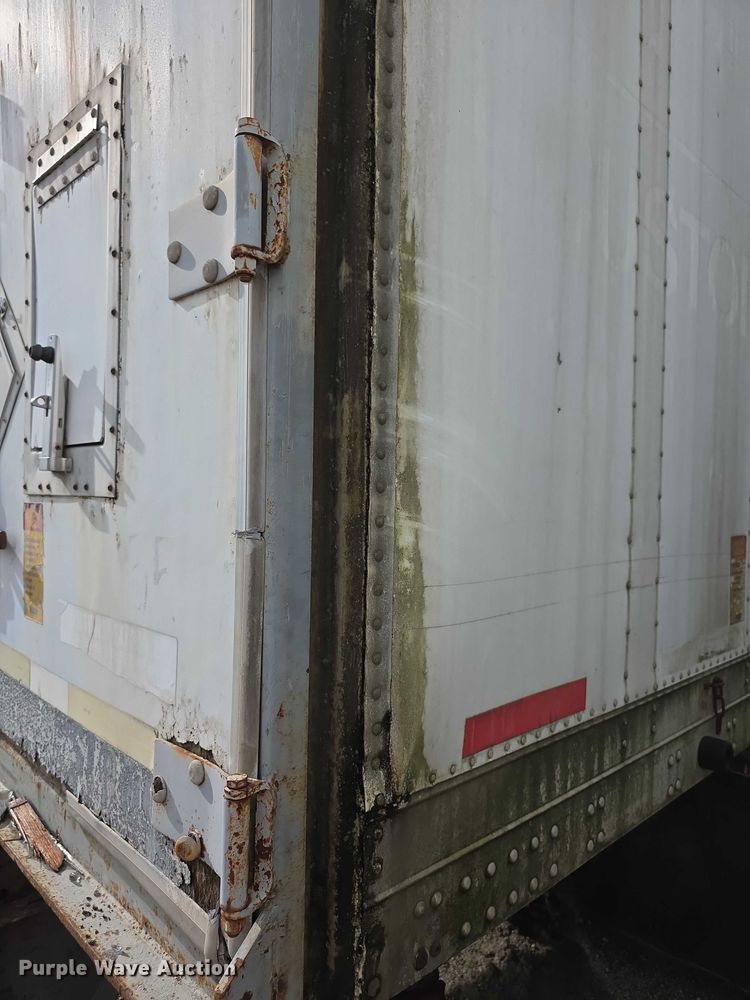 image for item FI0668 1995 Fruehauf FBLF91.5NT248 dry van trailer