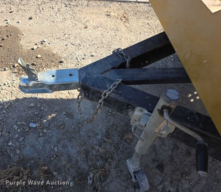 image for item FI0673 Hiway G750 leaf vacuum