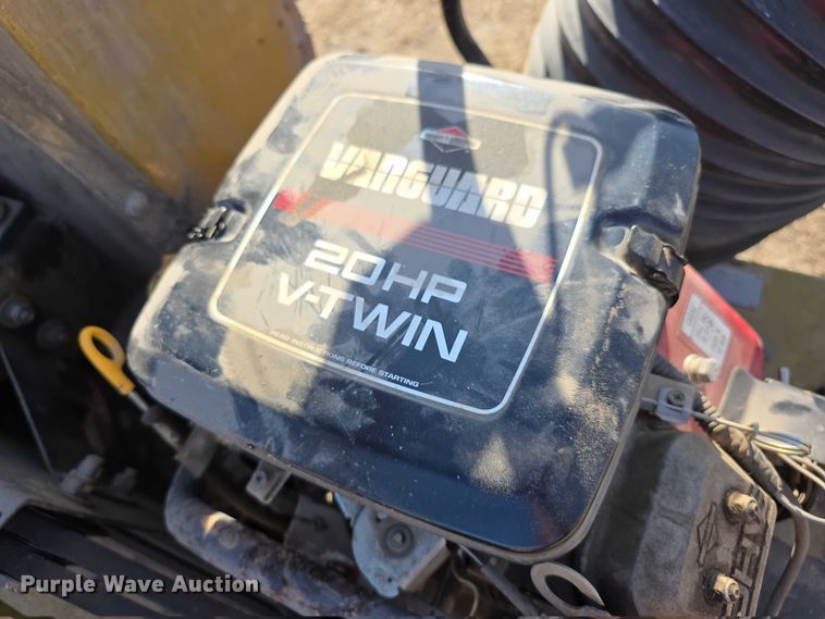 image for item FI0673 Hiway G750 leaf vacuum