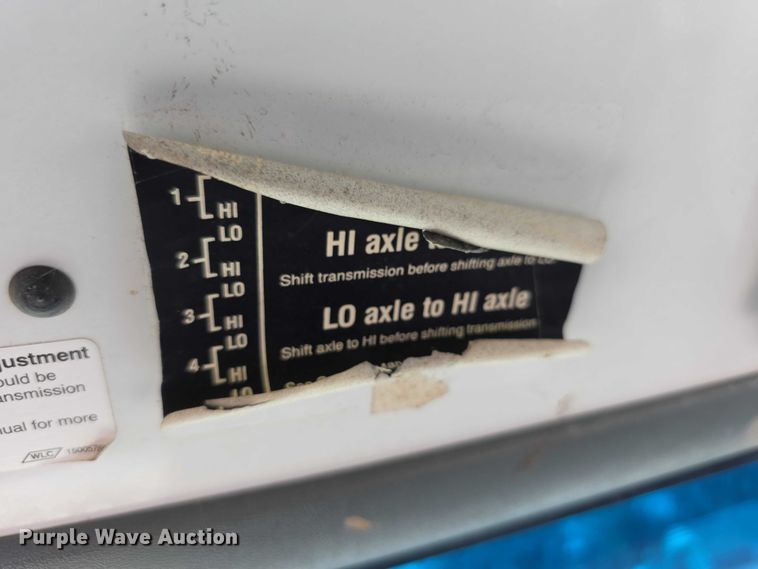 image for item FI0674 2000 Chevrolet C7500 dump truck