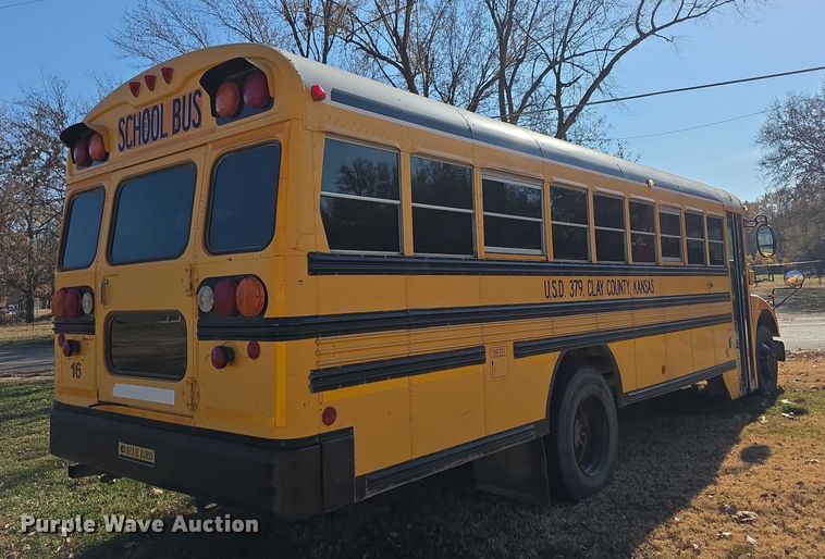 image for item FI0684 2004 Bluebird school bus