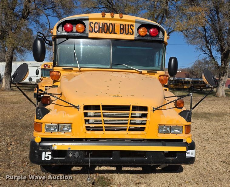 image for item FI0685 2007 Bluebird school bus