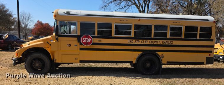 image for item FI0685 2007 Bluebird school bus