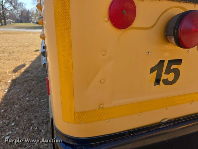 image for item FI0685 2007 Bluebird school bus