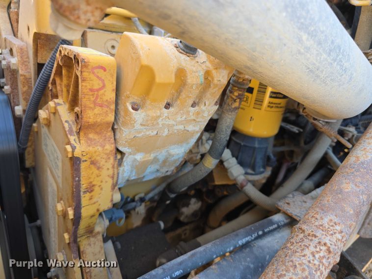 image for item FI0685 2007 Bluebird school bus