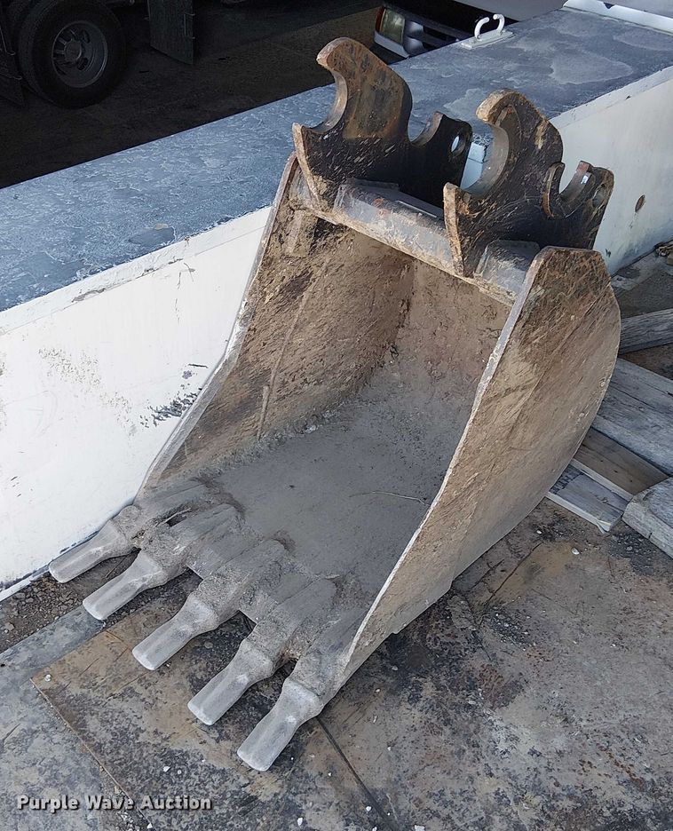 image for item FK0538 2016 Kubota KX080-4 mini excavator