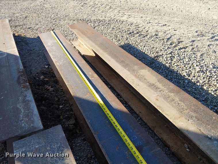 image for item FK0556 (21) I-beams