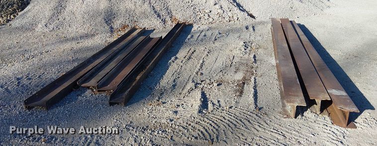 image for item FK0556 (21) I-beams
