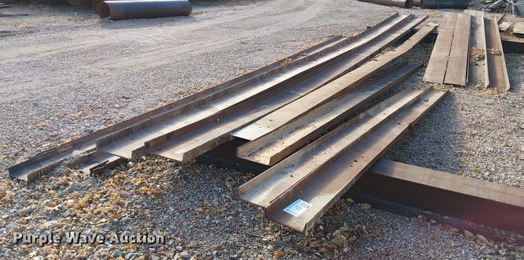 image for item FK0560 (12) pieces of channel iron