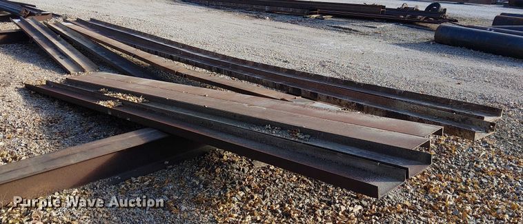 image for item FK0560 (12) pieces of channel iron