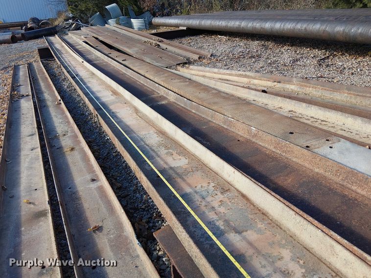 image for item FK0560 (12) pieces of channel iron