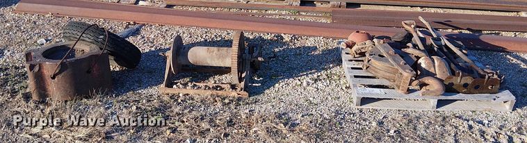 image for item FK0561 Crane attachments