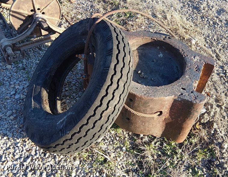 image for item FK0561 Crane attachments