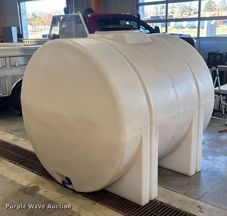 image for item FK0575 Ace Roto Mold Poly tank