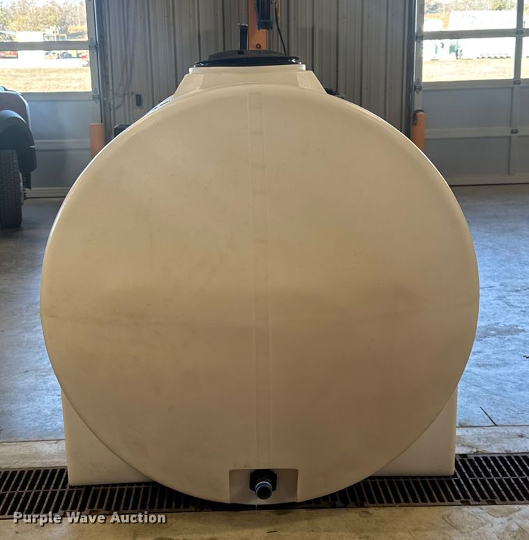 image for item FK0575 Ace Roto Mold Poly tank