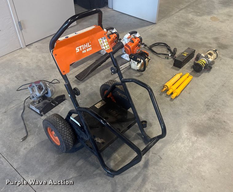 image for item FK0576 Lawn equipment 