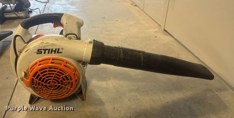 image for item FK0576 Lawn equipment 