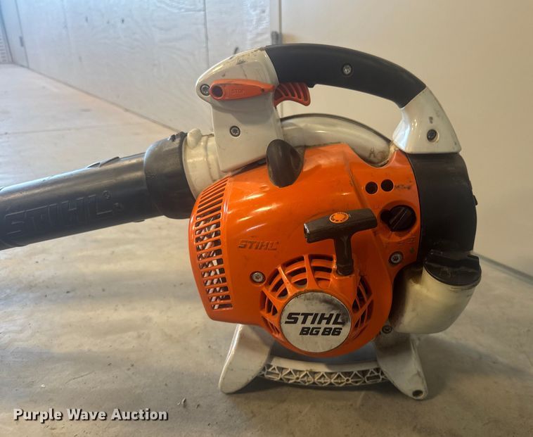 image for item FK0576 Lawn equipment 