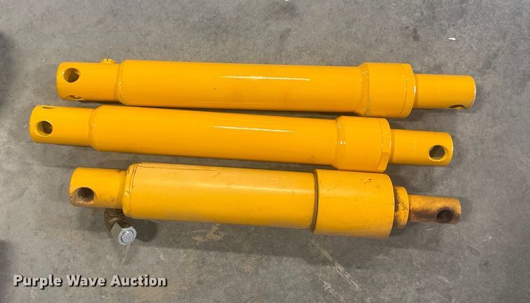 image for item FK0576 Lawn equipment 