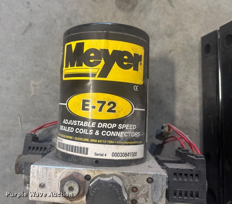 image for item FK0576 Lawn equipment 