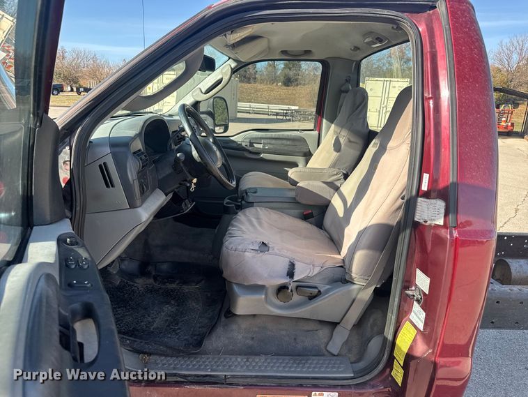 image for item FK0578 2006 Ford F450 truck cab and chassis