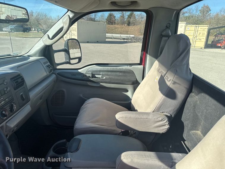 image for item FK0578 2006 Ford F450 truck cab and chassis