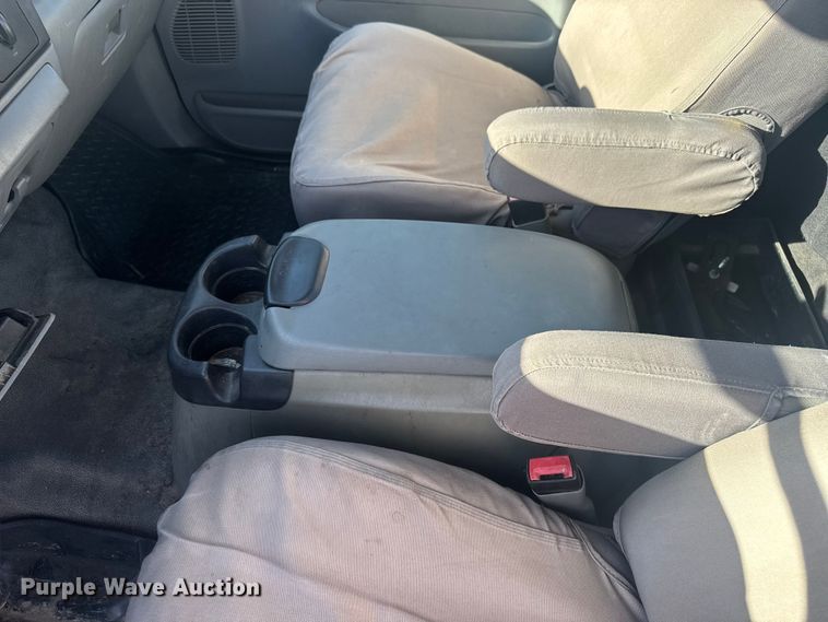 image for item FK0578 2006 Ford F450 truck cab and chassis