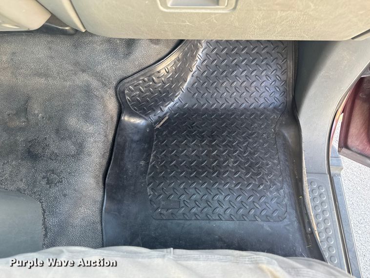 image for item FK0578 2006 Ford F450 truck cab and chassis