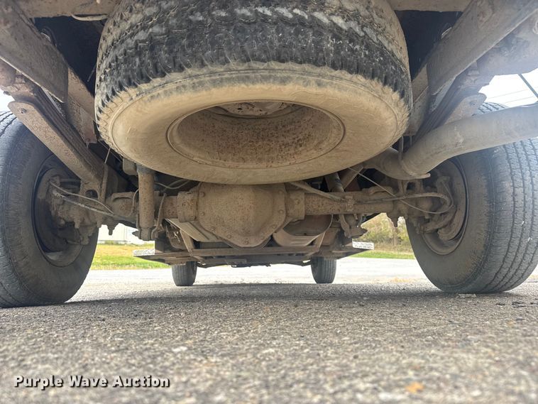 image for item FK0612 2002 Chevrolet Silverado 2500HD  pickup truck