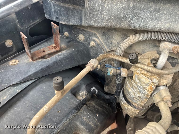 image for item FK0612 2002 Chevrolet Silverado 2500HD  pickup truck