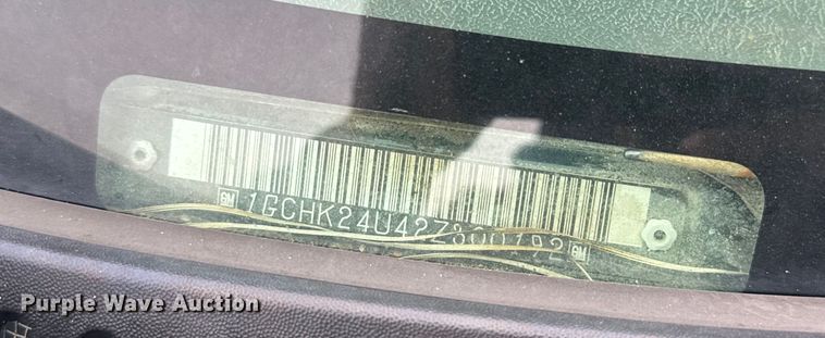 image for item FK0612 2002 Chevrolet Silverado 2500HD  pickup truck