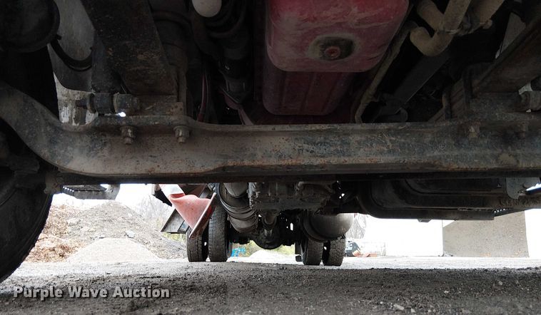 image for item FK0694 2013 Ford F750 Super Duty pothole patcher truck