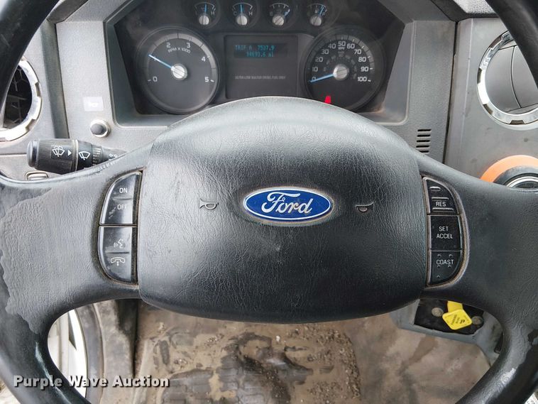 image for item FK0694 2013 Ford F750 Super Duty pothole patcher truck