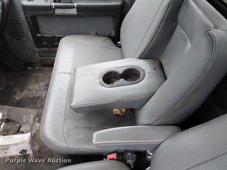 image for item FK0694 2013 Ford F750 Super Duty pothole patcher truck