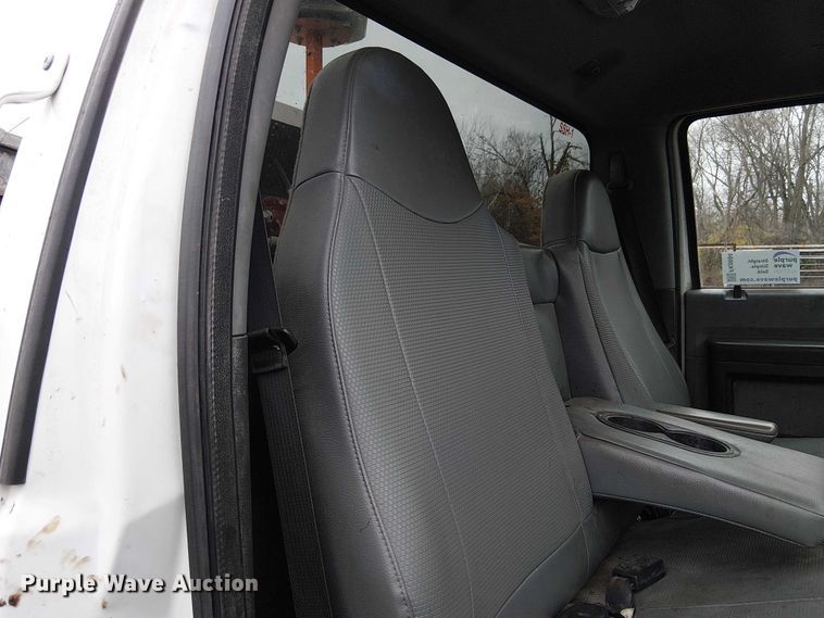 image for item FK0694 2013 Ford F750 Super Duty pothole patcher truck