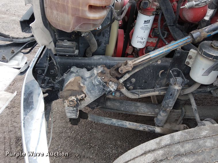 image for item FK0694 2013 Ford F750 Super Duty pothole patcher truck